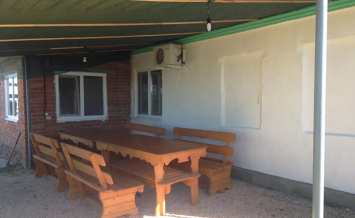 Домик у моря 3х-местный. Гостевой дом Домик у моря Пролетарская 152. Должанская