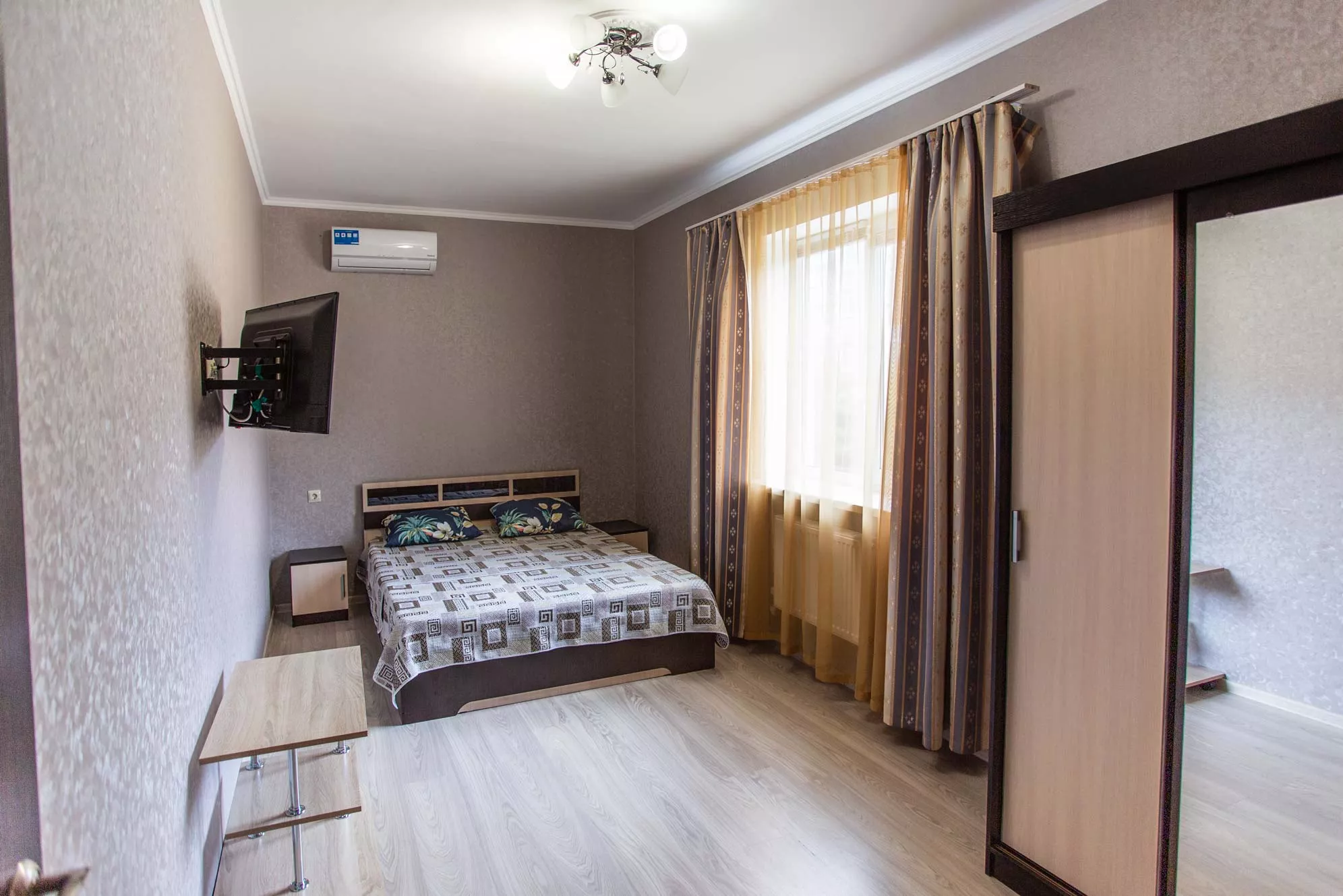 . Мини-Гостиница "Nova". Геленджик . Мини-Гостиница "Nova". Геленджик