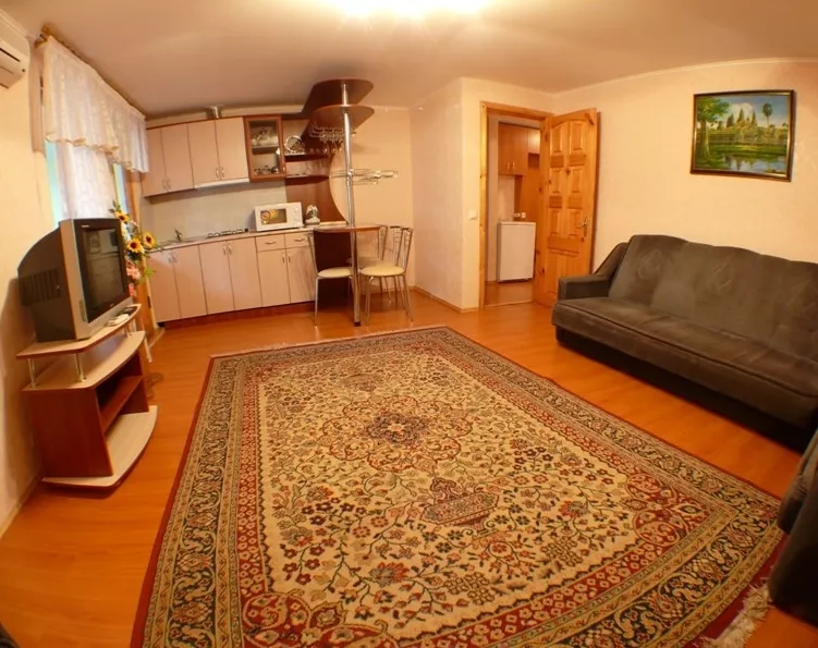 №2, 3-Х МЕСТНАЯ КОМНАТА. Гостевой дом "Гурзуфские зори". Гурзуф