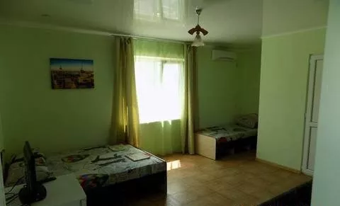 4-х местный номер Стандарт. Гостевой дом "Тихий уголок". Архипо-Осиповка