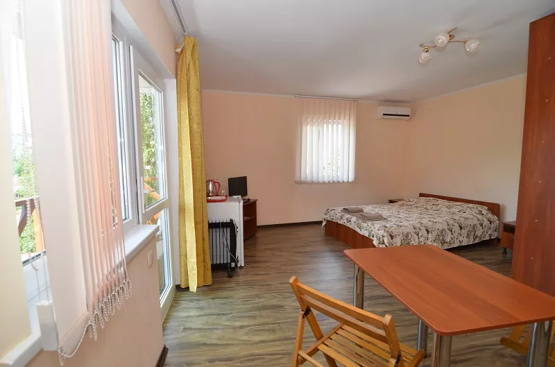 2-местный номер. Мини-отель “Кавказская пленница”. Алушта