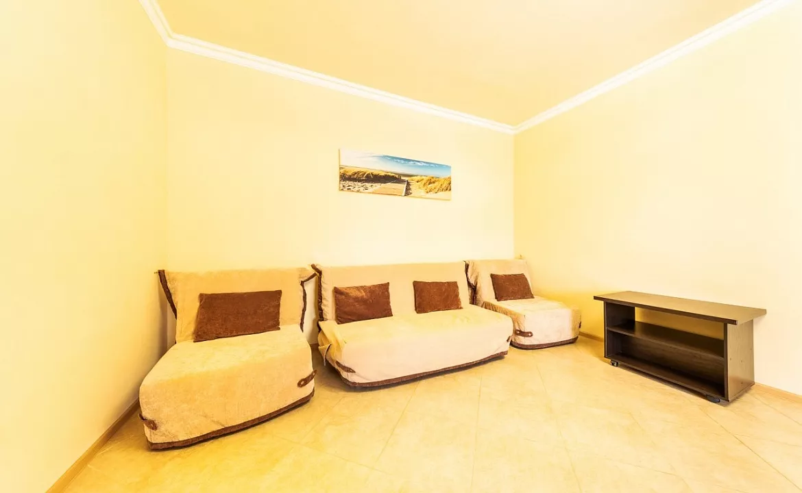 3-комнатный с кухней и балконом. База отдыха "Тюльпан". Витязево