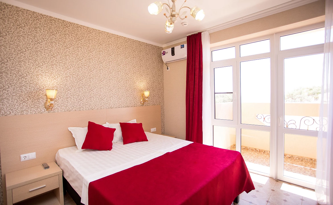 4-х местный «Семейный» с видом на море. Отель "Alfa Summer". Анапа