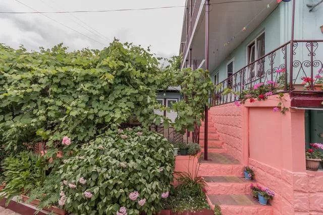 . Частный сектор "У Капитана". Вардане