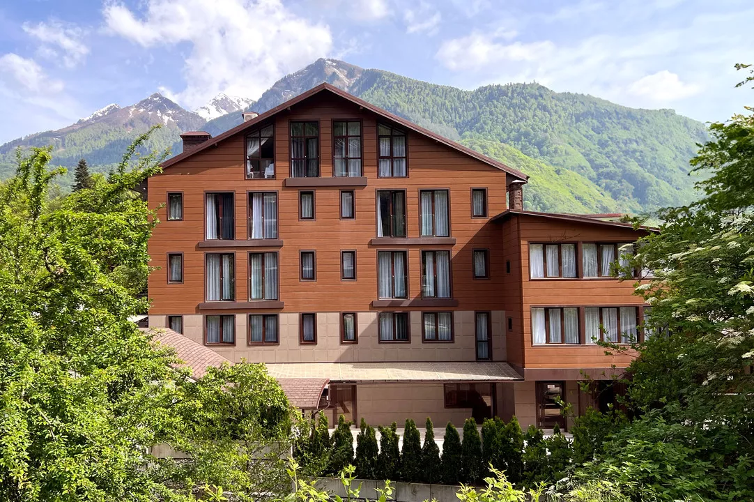 . Отель "Горная Кадриль". Красная Поляна