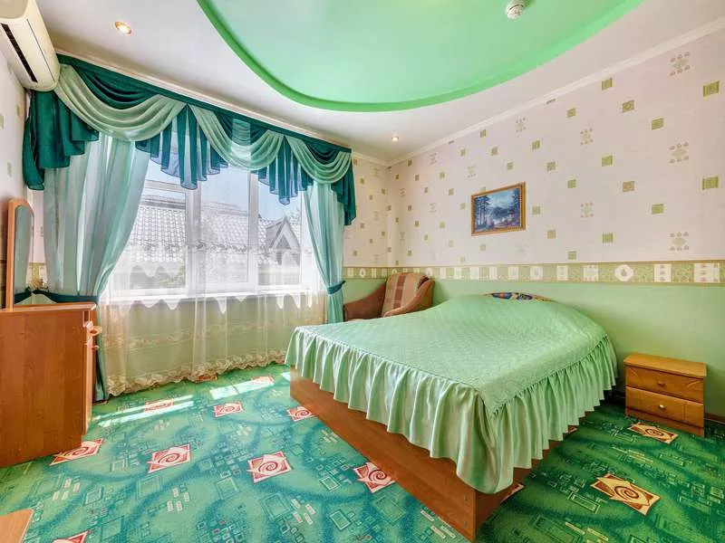 Зеленый двухместный номер (Корпус 1). Гостевой дом «Белая лебедь». Голубая бухта