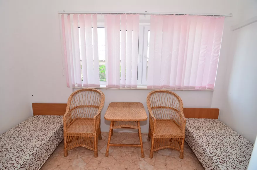 2-4-местный 2-комнатный 