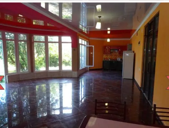 . «Роберт и Оксана». Пицунда