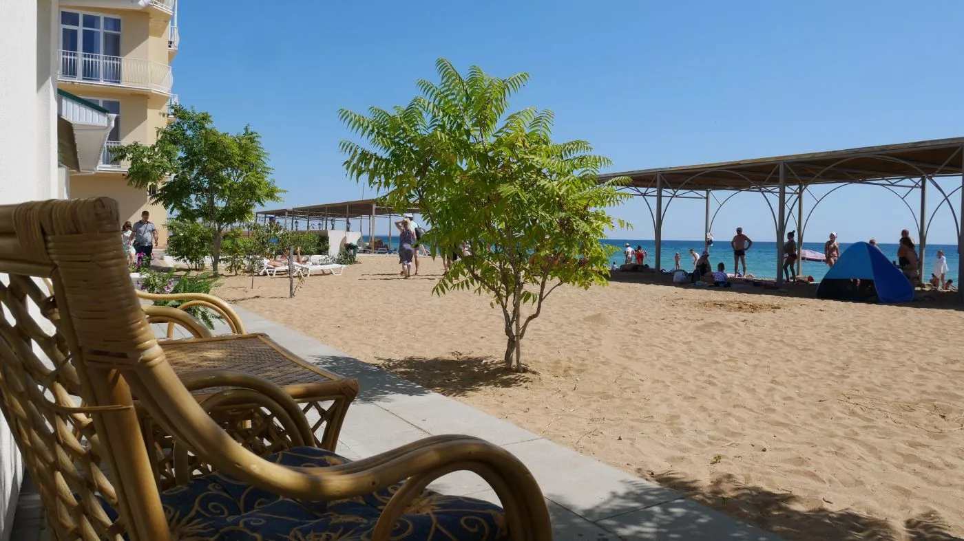 . Отель Туристско-оздоровительный комплекс "Золотой пляж". Феодосия