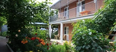 Гостевой дом "Гостеприимный двор"