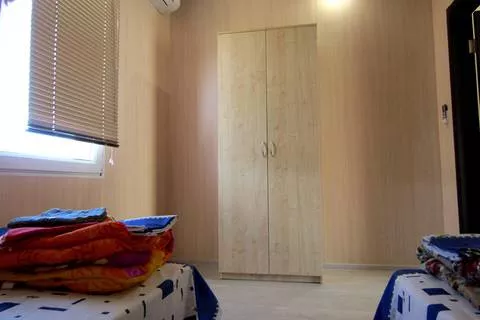 Трехкомнатный 6-ти местный «Стандарт». Гостевой дом «Афина-Вояж». Заозерное