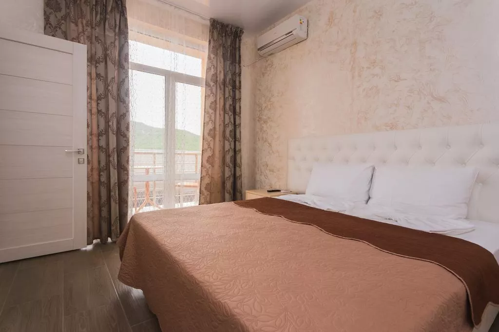 Люкс VIP. Отель Golden Sunrise. Лермонтово