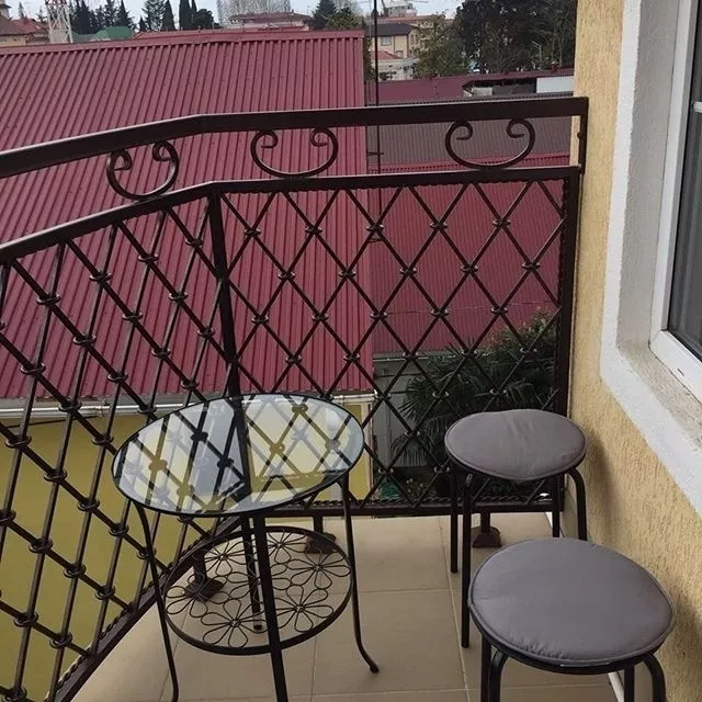 . Аппартаменты на Интернациональная 13. Адлер