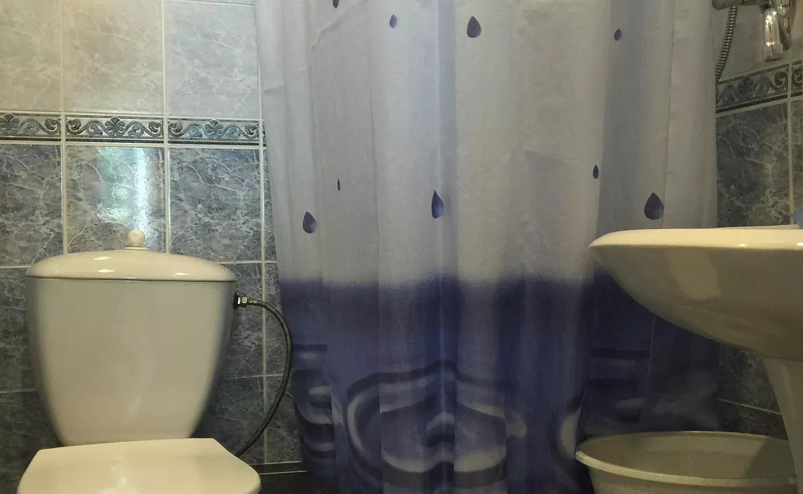 Двухместная комната с дополнительным местом. Частный сектор У Дарьи. Лазаревское