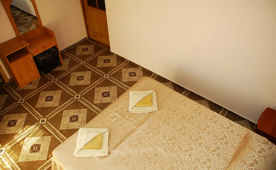 2х комнатные номера. Гостиница "Олимп" . Береговое