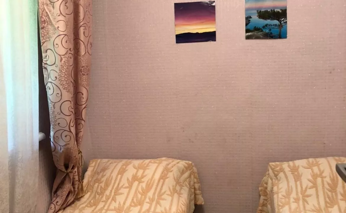 2х местный . Частный сектор Строителей 6/2 в п. Пионерный. Сукко