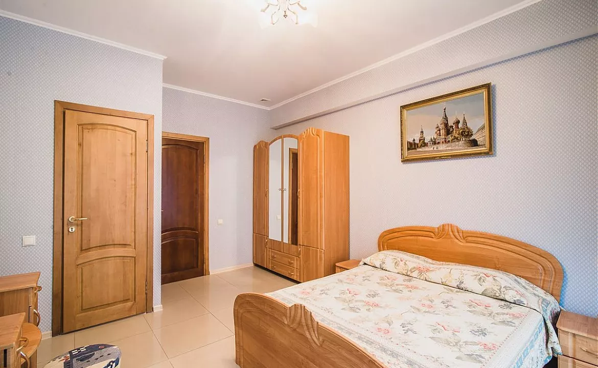 Комфорт (вид на горы). Hotel & Osteophaty center "Lotus". Утёс