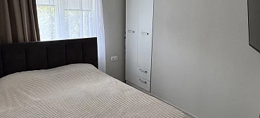 Квартира в многоквартирном доме 1-комнатная квартира на Ул. Голубые Дали дом 6