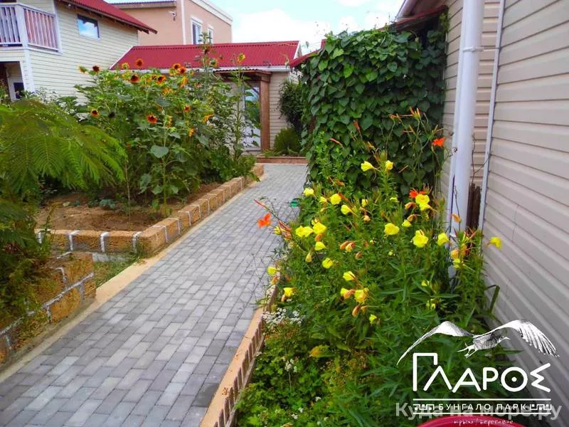 . Бунгало парк «ΓΛΑΡΟΣ». Береговое