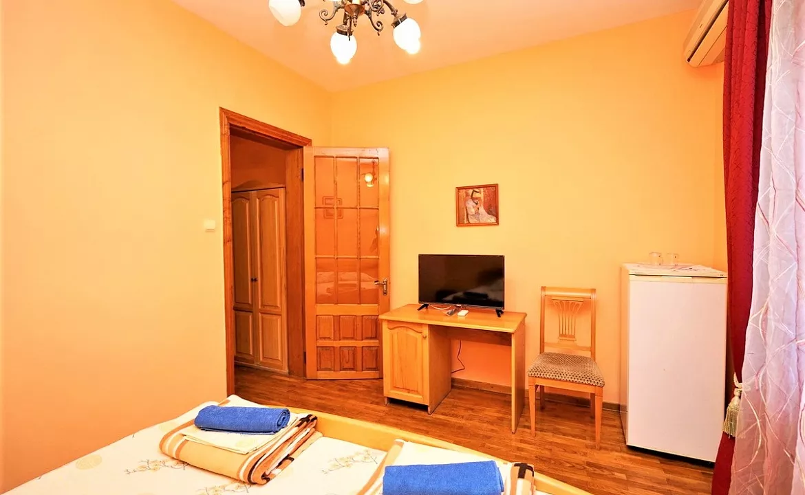 2-х местный номер стандарт. Гостевой дом Атлантис. Лазаревское