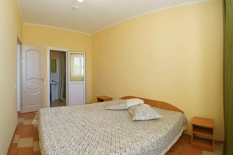 2-КОМНАТНЫЙ 5-МЕСТНЫЙ НОМЕР. Гостевой дом БУМЕРАНГ. Саки 2-КОМНАТНЫЙ 5-МЕСТНЫЙ НОМЕР. Гостевой дом БУМЕРАНГ. Саки