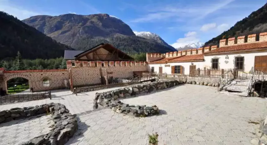 . Отель «Юсенги». Эльбрус - гостиницы