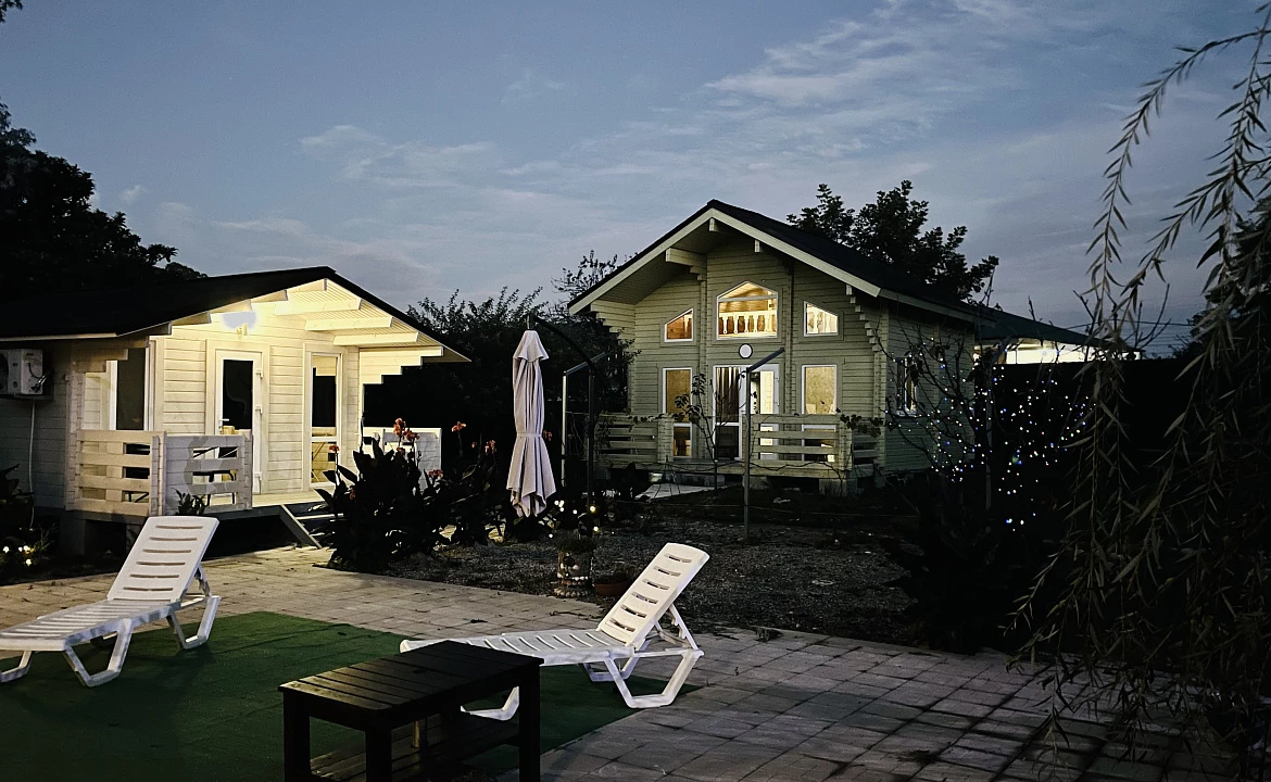 Шале. Частный сектор "Радонежъ". Гудаута