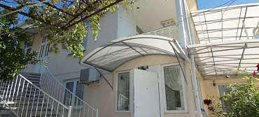 Частный сектор  Братьев Джинджолия 36 