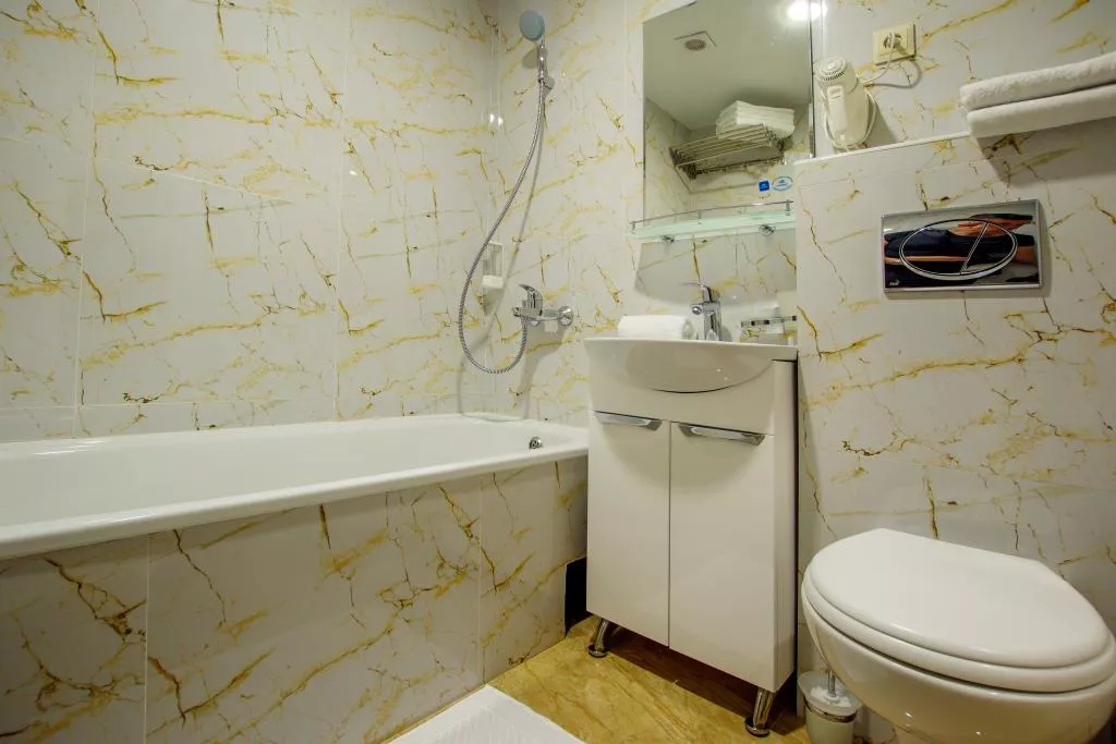 «Стандарт» 3х-местный. Отель «Атлас». Геленджик