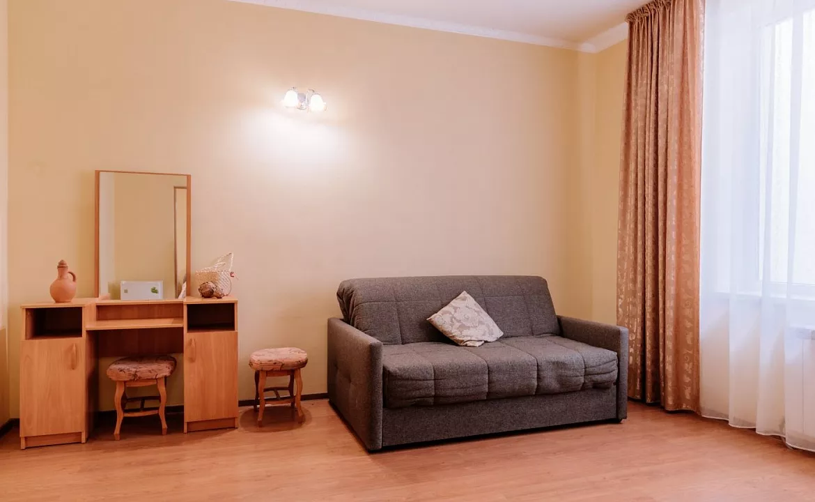 Двухкомнатный с балконом. Гостевой дом "София" - Лазаревское. Лазаревское