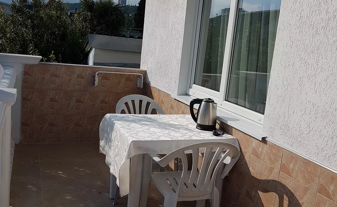 2х местный комфорт. Гостиница "Водолейчик". Алушта