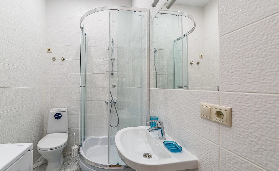 3 комнатная квартира в центре Сочи рядом с крупнейшим пляжным комплексом Ривьера. Уютные Квартиры в центре Сочи рядом с крупнейшим пляжным комплексом Ривьера. Сочи