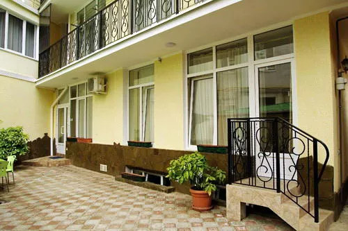 . Гостевой дом Анлемари. Ялта