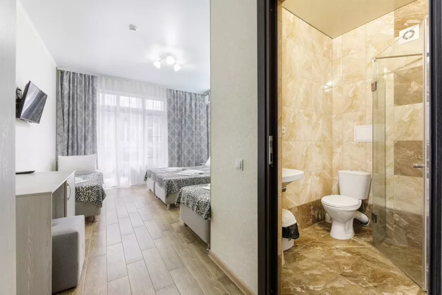 4-х местный комфорт с балконом. Отель White Hotel. Витязево