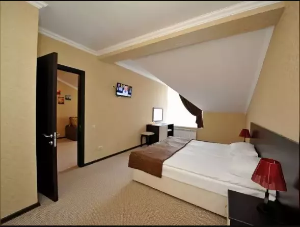 «Люкс» 2-комнатный. Отель «Смайл». Эльбрус - гостиницы