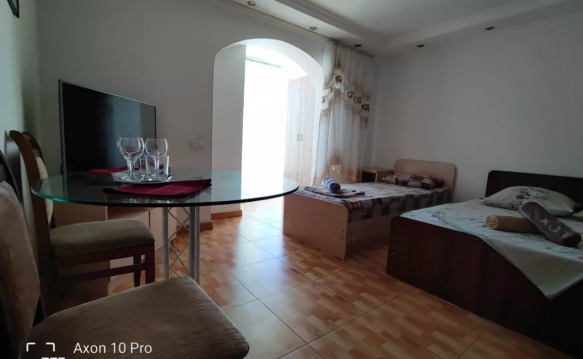 Семейный люкс. Эллинг Кипарис . Лоо