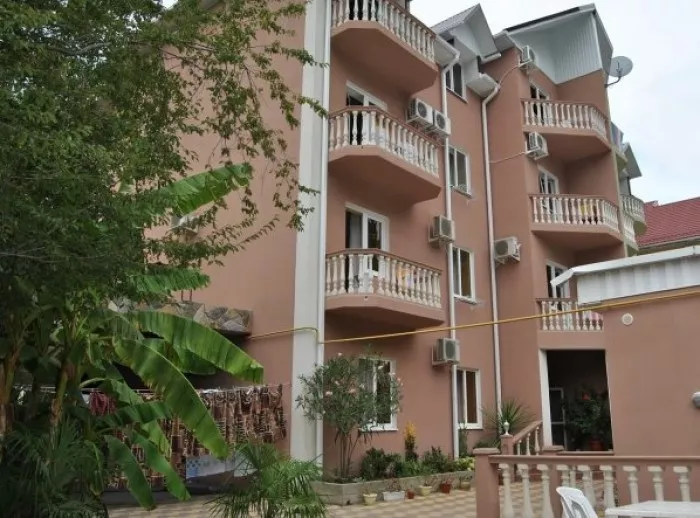 . Частный сектор "Ирина" . Лазаревское