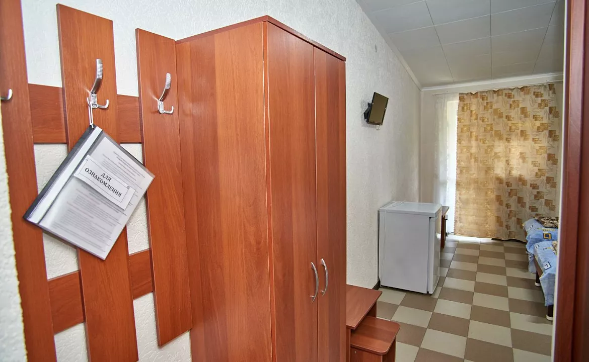 СТАНДАРТ 3Х МЕСТНЫЙ НОМЕР С БАЛКОНОМ КОРПУС №1, 1 И 2 ЭТАЖ. База отдыха "Ока". Благовещенская СТАНДАРТ 3Х МЕСТНЫЙ НОМЕР С БАЛКОНОМ КОРПУС №1, 1 И 2 ЭТАЖ. База отдыха "Ока". Благовещенская