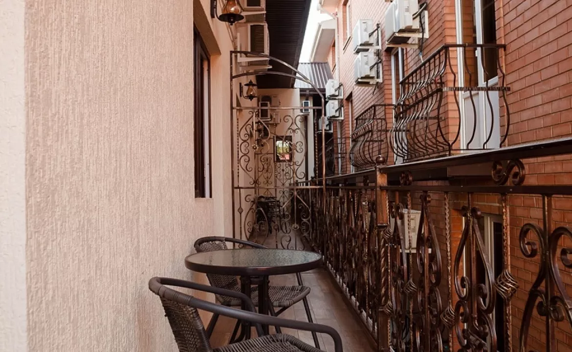 Стандартный семейный номер. Гостевой дом Ника Премиум. Геленджик