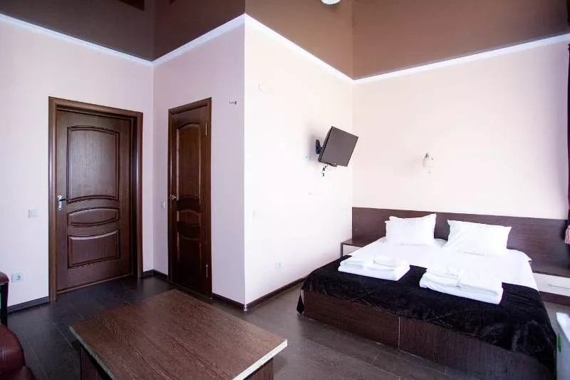 . Гостиница "Мир" - Нижнее Джемете. Нижнее Джемете