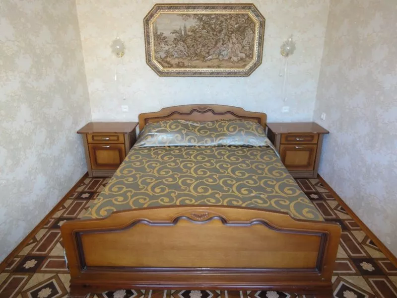 Студия. Гостиница "Аврора". Лазаревское