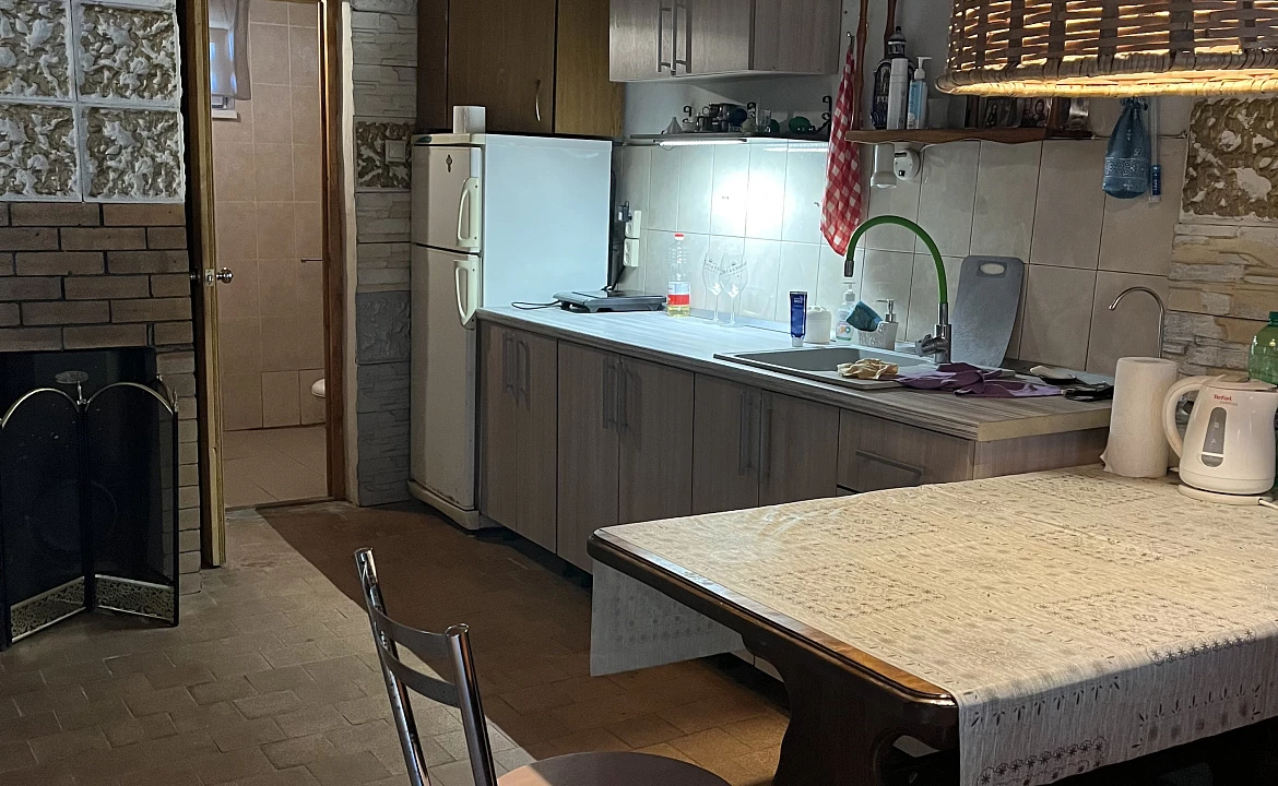 Апартаменты. Частный сектор "Радонежъ". Гудаута