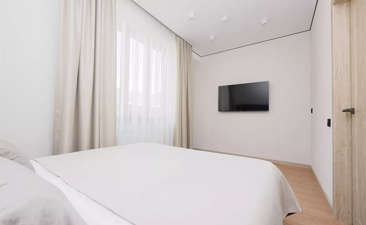 Апартамент без балкона. Апарт-отель "Регул". Красная Поляна