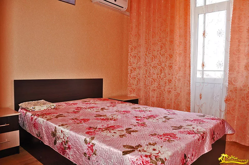 Стандарт 3-х местный. Гостевой дом Южанка. Витязево