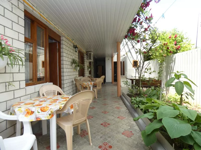 . Гостевой дом «У моря». Анапа