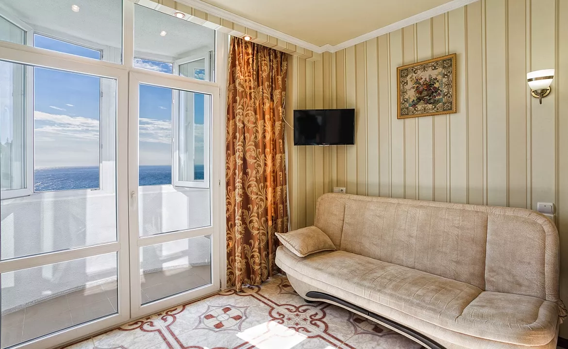 Квартира-студио №8. Квартира в многоквартирном доме Видовые апартаменты в Мисхоре. Кореиз Квартира-студио №8. Квартира в многоквартирном доме Видовые апартаменты в Мисхоре. Кореиз