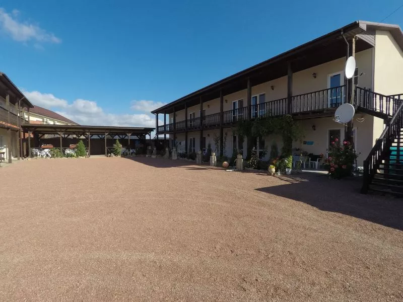 . Гостевой дом "Pallada". Саки