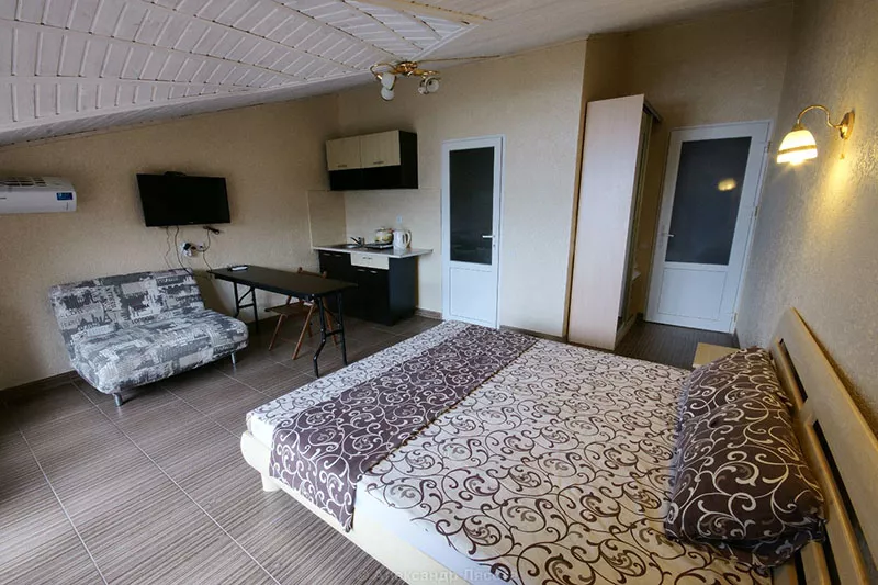 Номер Студио Мансардный вид на море. Мини-гостиница "Премьера". Кацивели