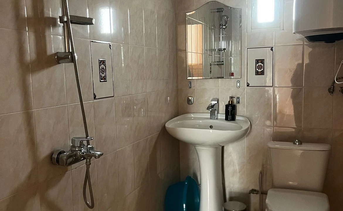 Двухместный номер с балконом. Гостевой дом Эксклюзив. Вардане