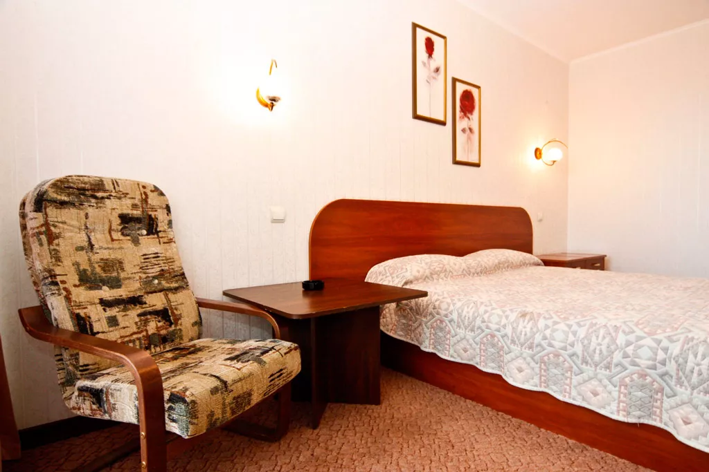 Улучшенный. Отель Крымский. Ялта